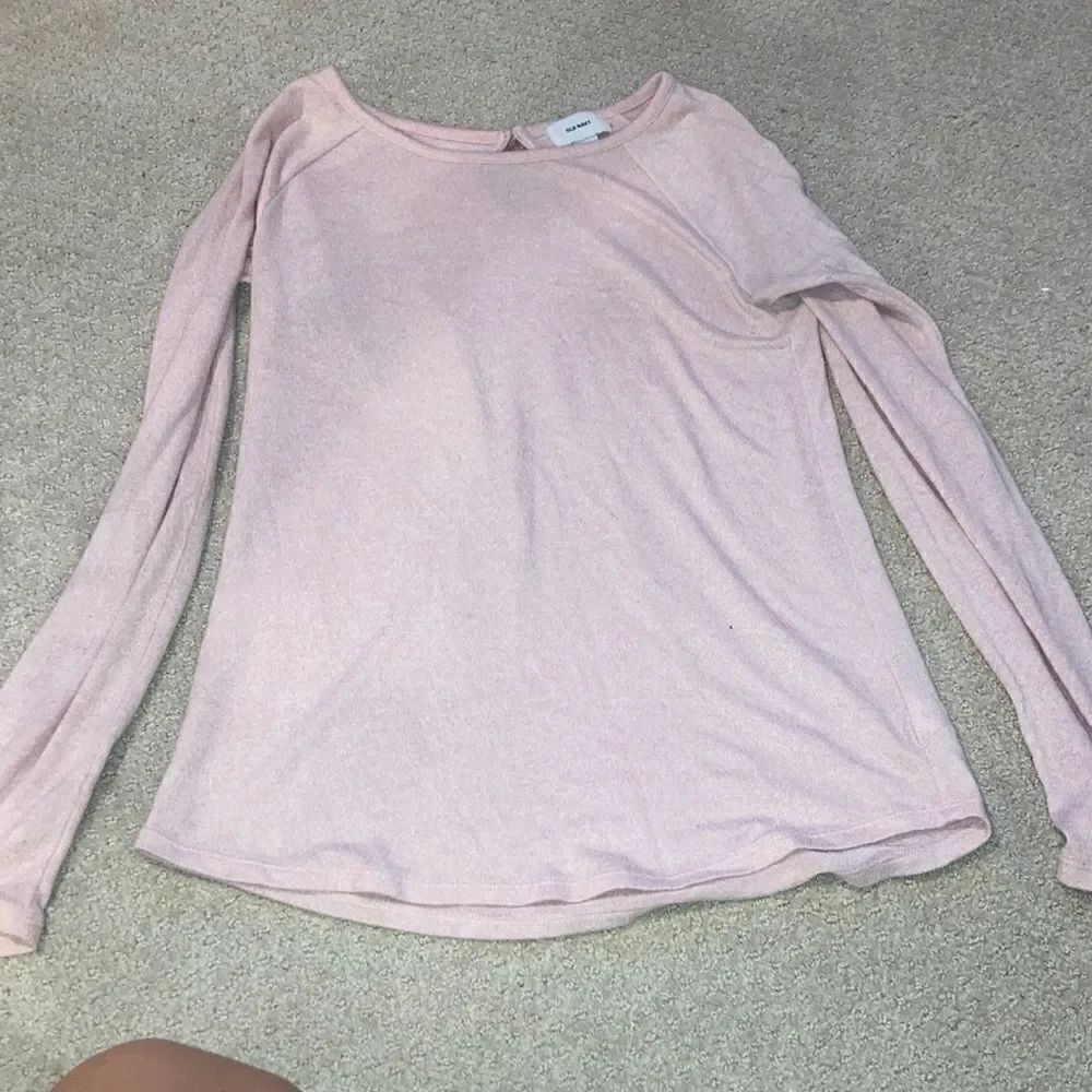 Light pink old navy long sleeve